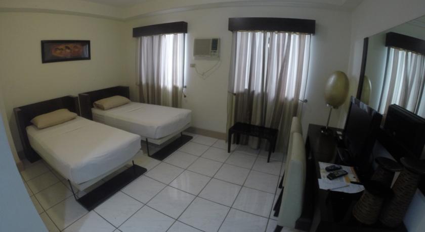 Urban Inn Iloilo Extérieur photo