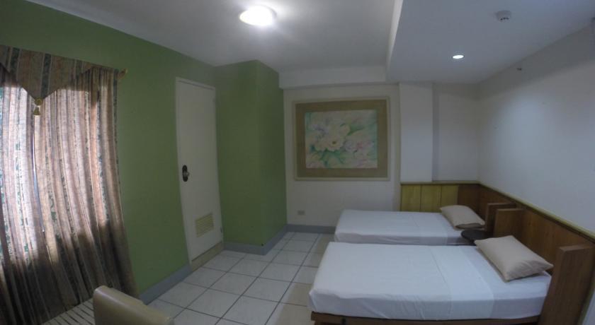 Urban Inn Iloilo Extérieur photo