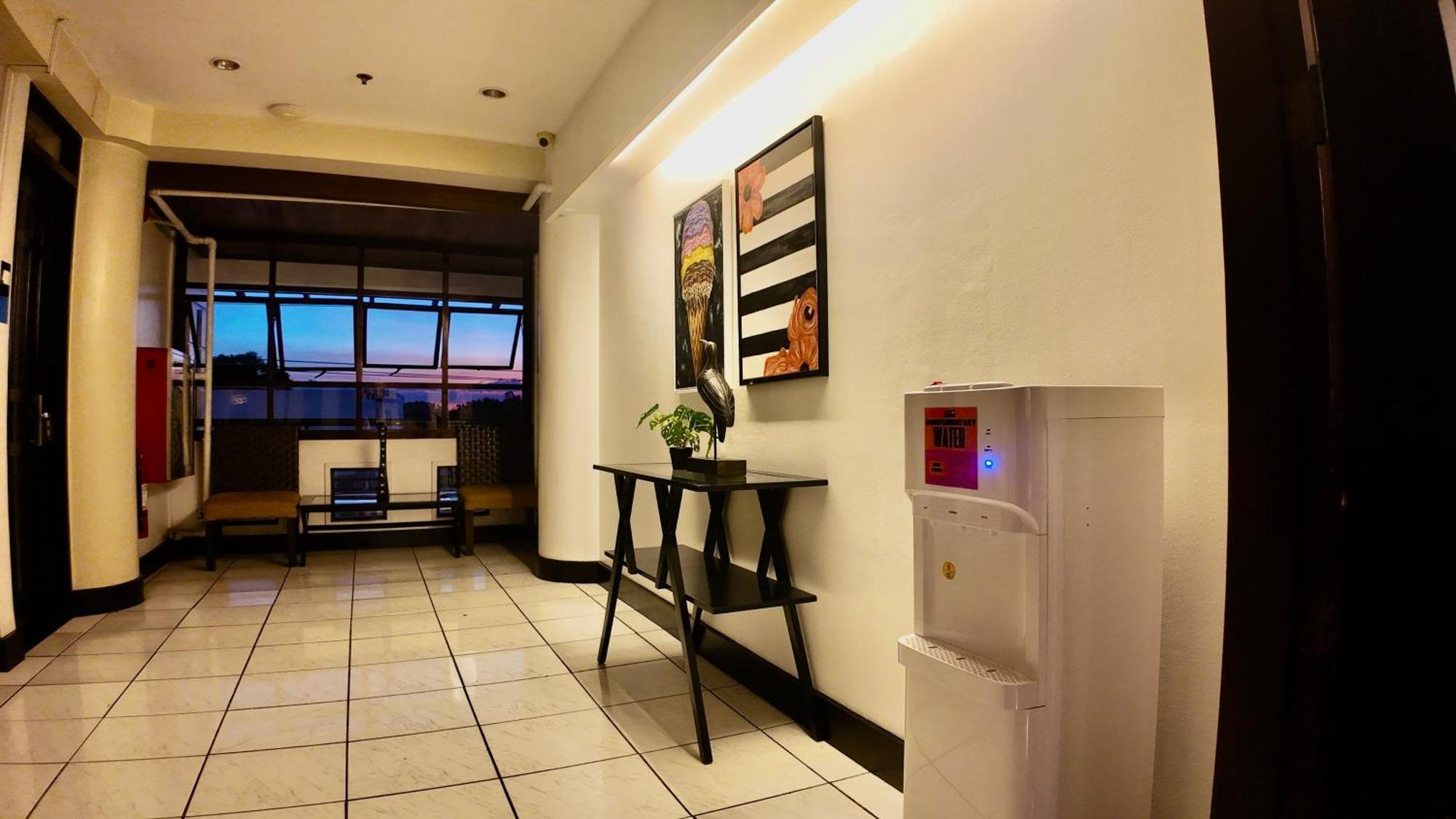Urban Inn Iloilo Extérieur photo
