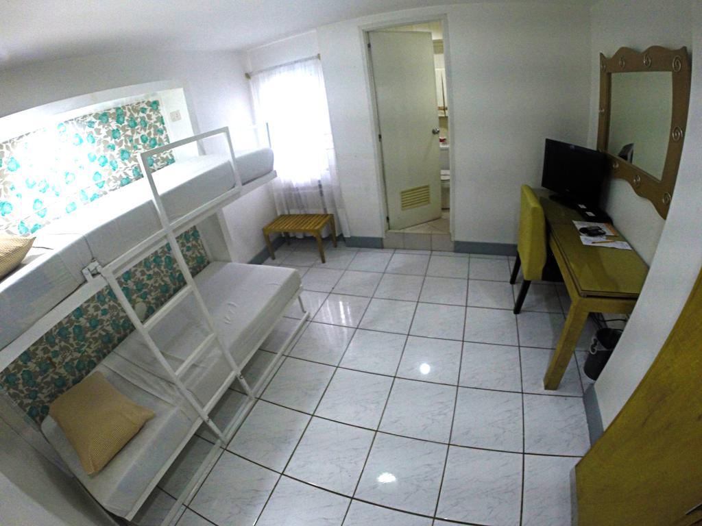 Urban Inn Iloilo Chambre photo