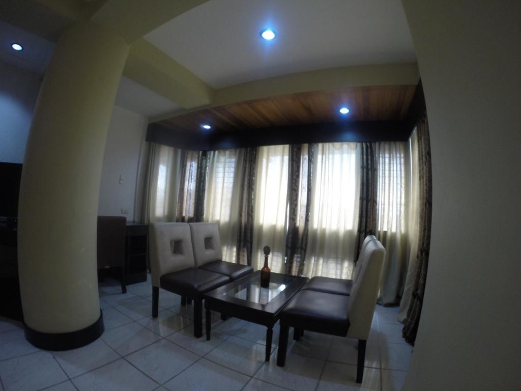 Urban Inn Iloilo Extérieur photo